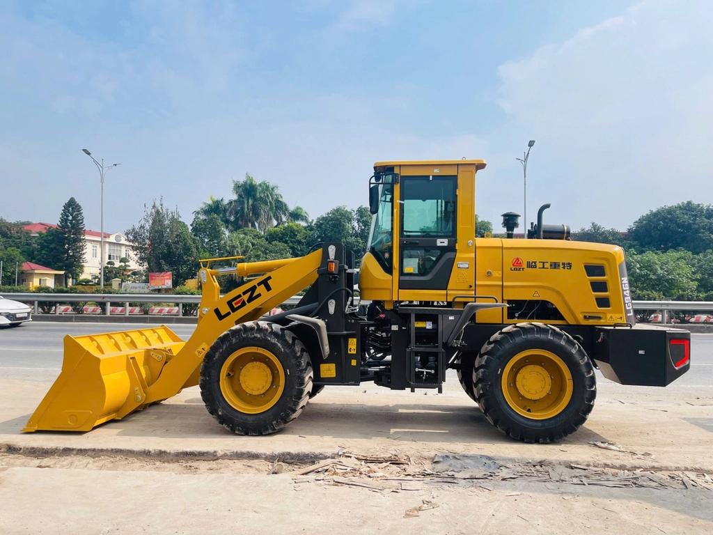 Máy xúc lật LGZT 946N 2.5 Tấn